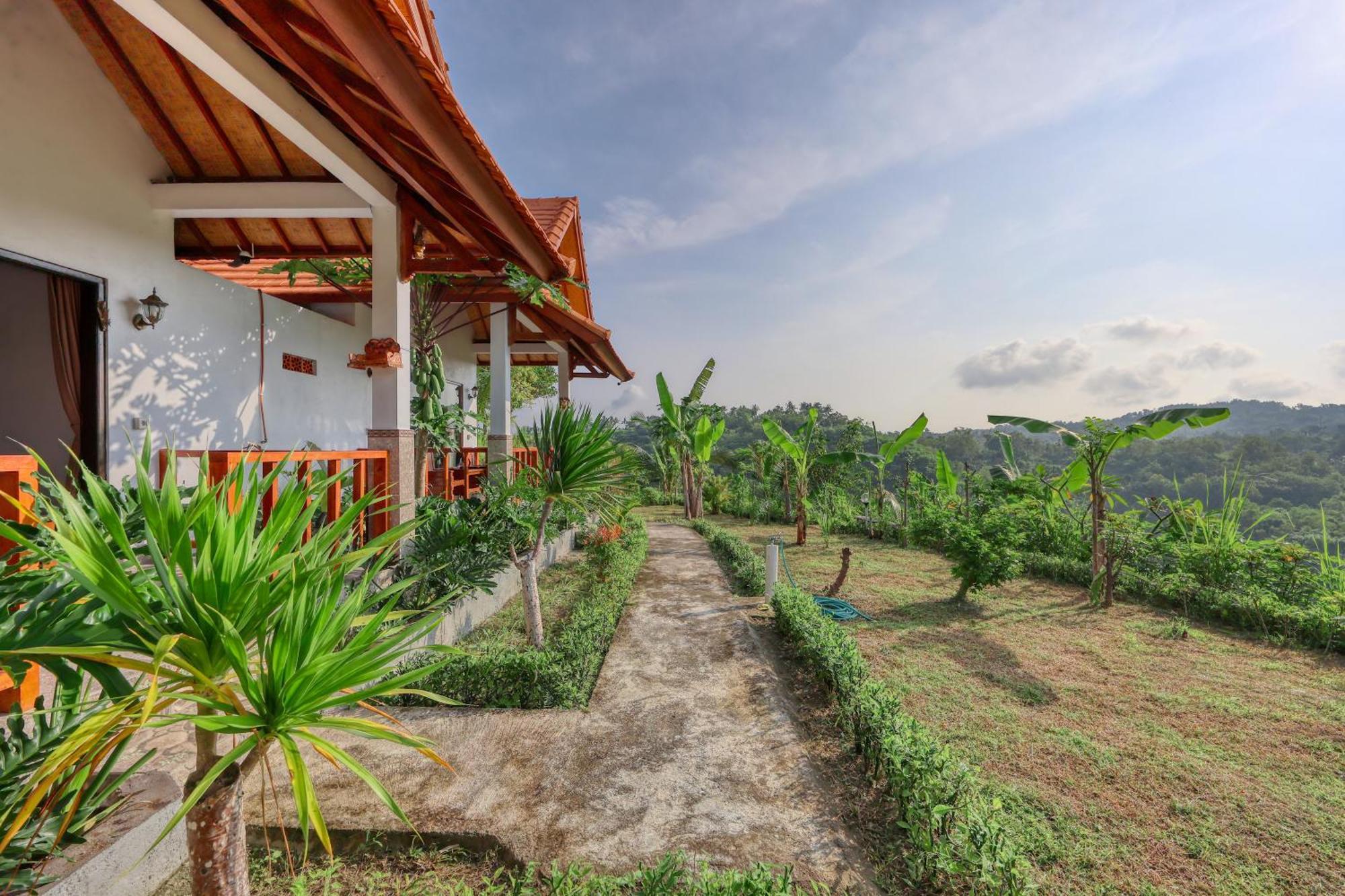 Ayu Hill Bungalows Toyapakeh Quarto foto