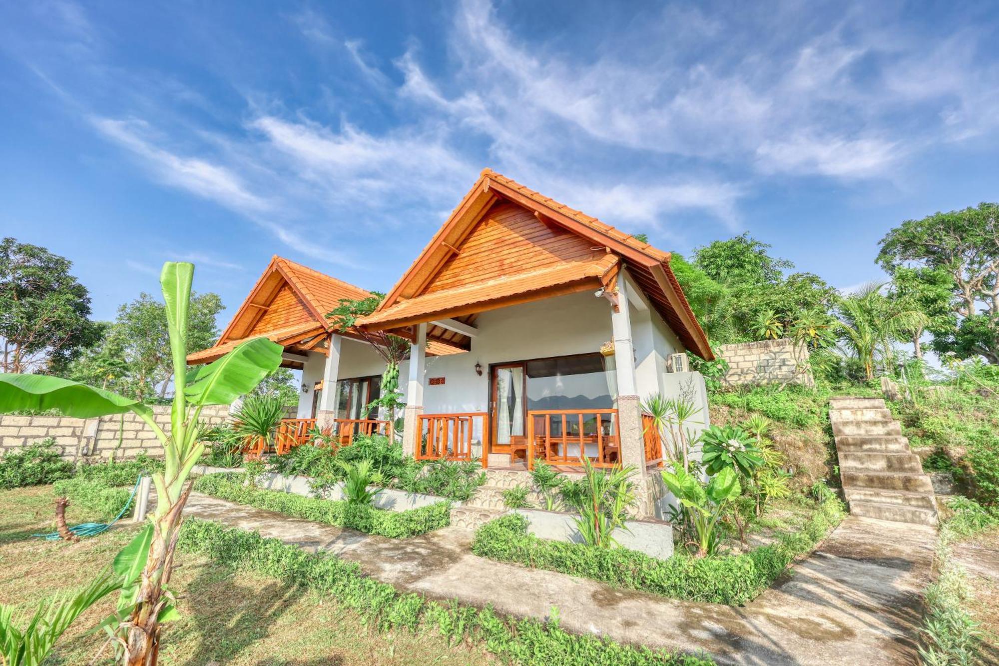 Ayu Hill Bungalows Toyapakeh Exterior foto